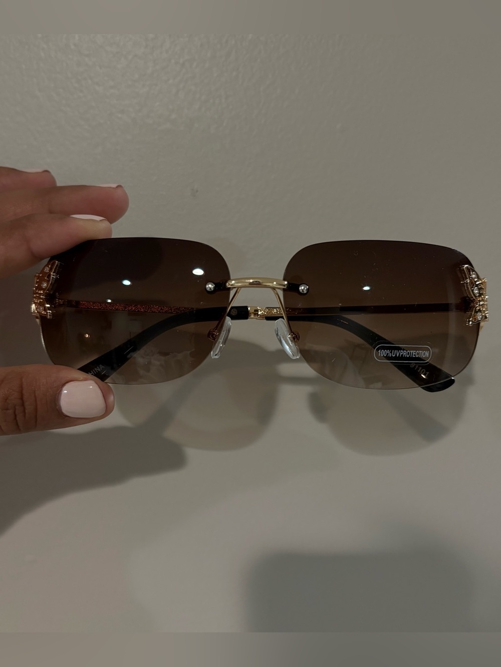 NWOT Women’s Y2K Style Butterfly Sunglasses